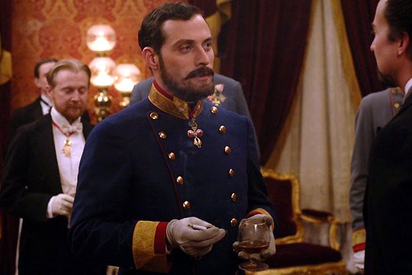rufus sewell