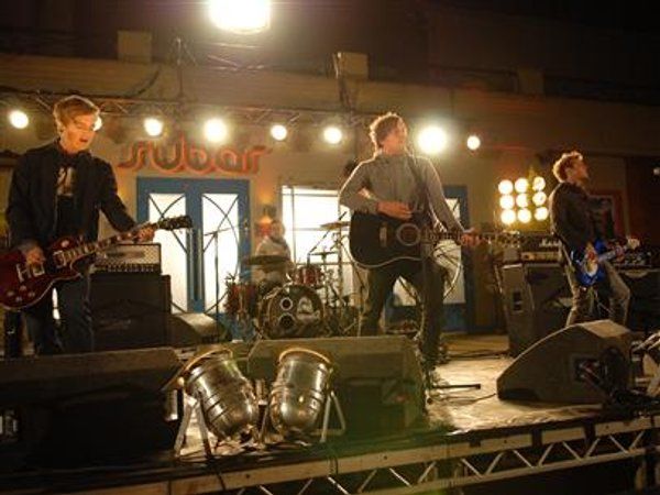 mcfly on hollyoaks